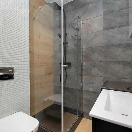 Stylowy W Centrum Gdyni I Blisko Plazy By Renters Apartment *