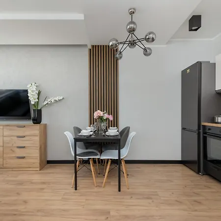 Stylowy W Centrum Gdyni I Blisko Plazy By Renters グディニャ