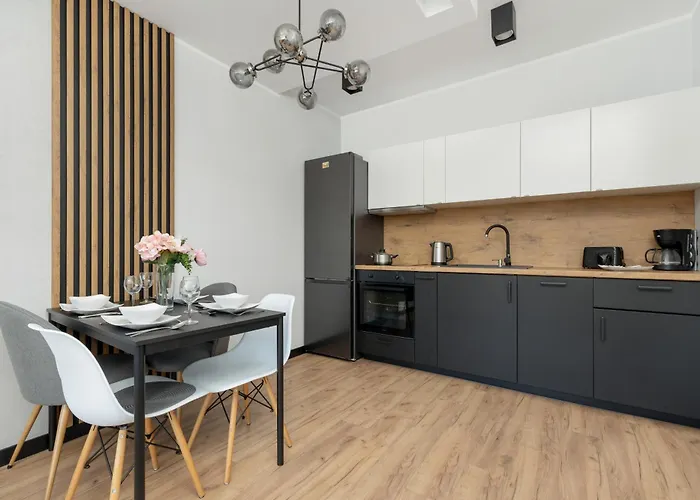 Stylowe W Centrum Gdyni I Blisko Plazy By Renters *